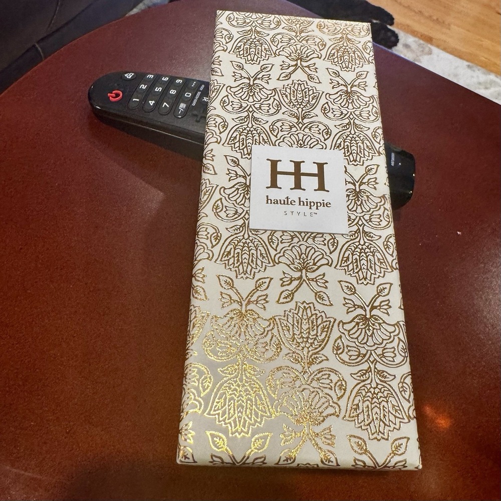 Haute Hippie Beaded Popcorn Bag Charm/Key Chain. NWT And‎ Box. Red And White. - Picture 4 of 7